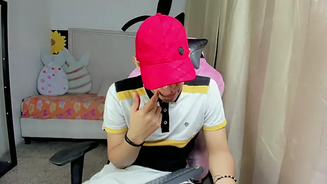 Top and bottom online show from April 2026 09:56:01 PM