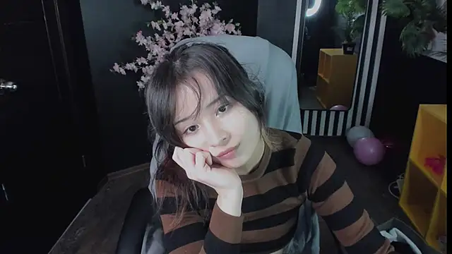 May Ling online show from March 2026 10:27:02 PM