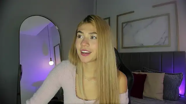 Chris Velvett online show from April 2026 08:59:01 PM