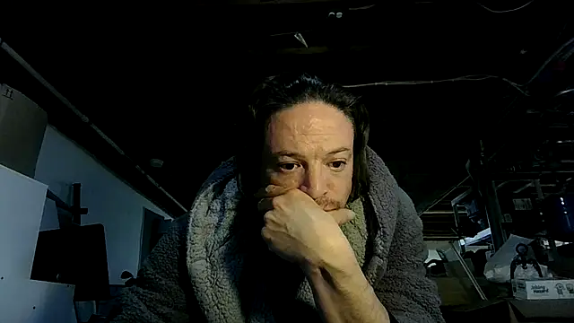 ShadowLove85 online show from February 2026 05:19:02 PM