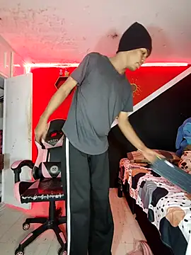 Violeta R  online show from April 2026 04:15:01 AM