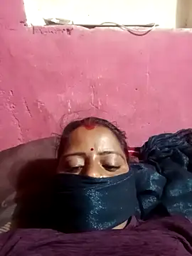 Pallavi hote online show from February 2026 11:39:01 PM