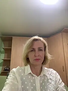 VeltaMur975 online show from February 2026 01:41:01 PM