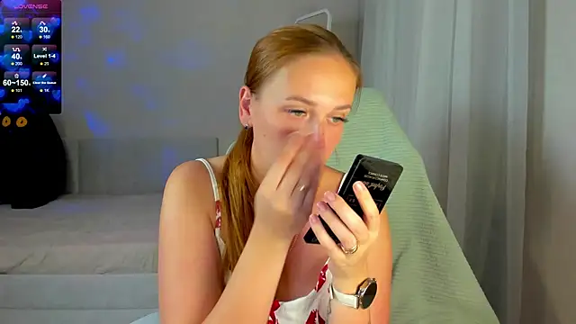 Snapshot of she_wolf chatting on June 2026 02:28:01 PM she wolf online show from June 2026 02:28:01 PM