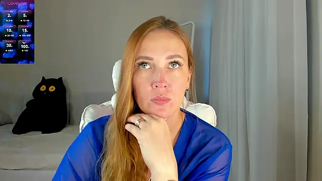 Snapshot of she_wolf chatting on June 2026 01:56:01 PM she wolf online show from June 2026 01:56:01 PM