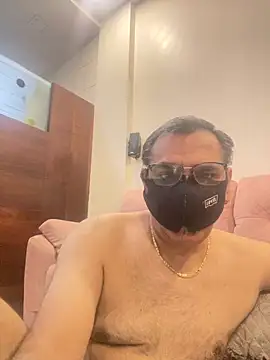 maleattention online show from April 2026 03:43:01 PM