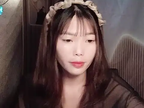 Girl-crazy1 online show from March 2026 09:50:01 PM