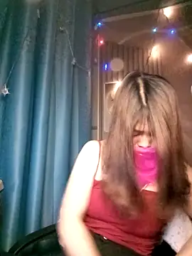 Girl-crazy1 online show from April 2026 11:25:01 PM