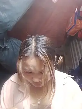 bany-lee online show from February 2026 01:17:01 AM