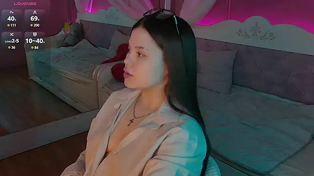 BonieSmith online show from April 2026 06:41:02 AM