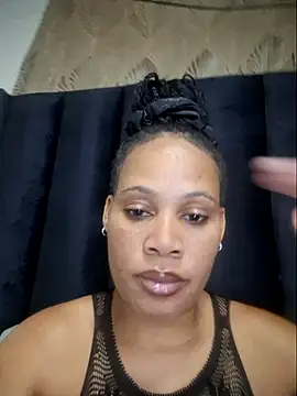 BootyCaramelxx online show from April 2026 08:25:02 PM