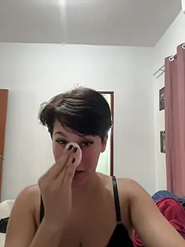 Snapshot of LissPerolaa chatting on July 2026 12:18:02 PM LissPerolaa online show from July 2026 12:18:02 PM