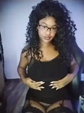 Roonie garces online show from April 2026 12:46:02 AM