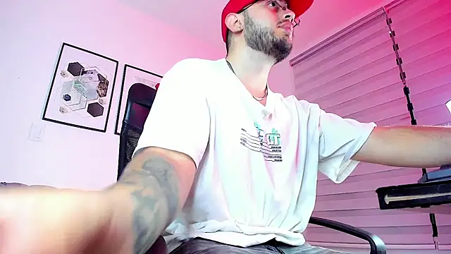 ethan grace online show from February 2026 12:13:02 PM