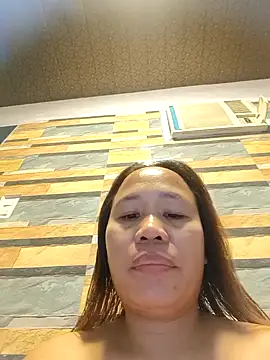 squirtshantal online show from December 2025 01:40:02 PM