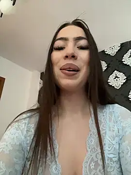 I amSis online show from April 2026 11:15:02 AM