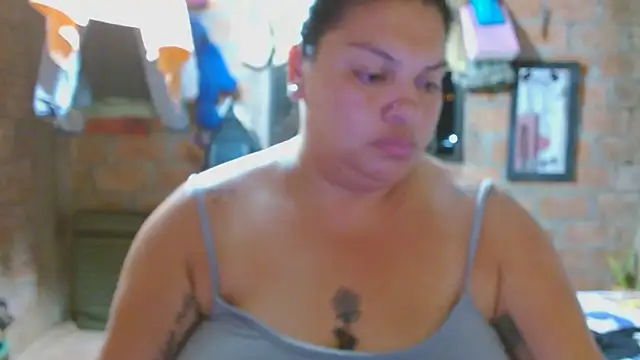 Juli Powl online show from March 2026 01:36:02 AM