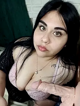 Snapshot of Sol_luvv chatting on March 2026 01:29:02 PM Sol luvv online show from March 2026 01:29:02 PM