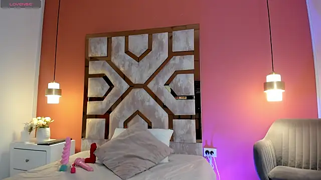 Justmia69 online show from April 2026 12:33:01 AM