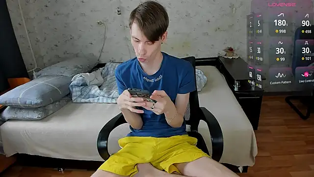 Snapshot of Erick_Wilson chatting on June 2026 06:15:01 AM Erick Wilson online show from June 2026 06:15:01 AM