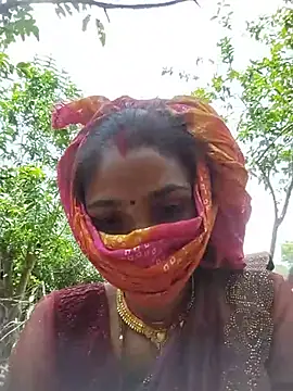 Snapshot of Seenu---Thakur chatting on June 2026 07:33:02 AM Seenu---Thakur online show from June 2026 07:33:02 AM