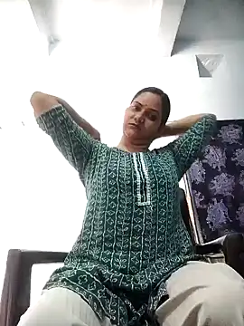 Anushka Singh0 online show from April 2026 05:47:01 AM