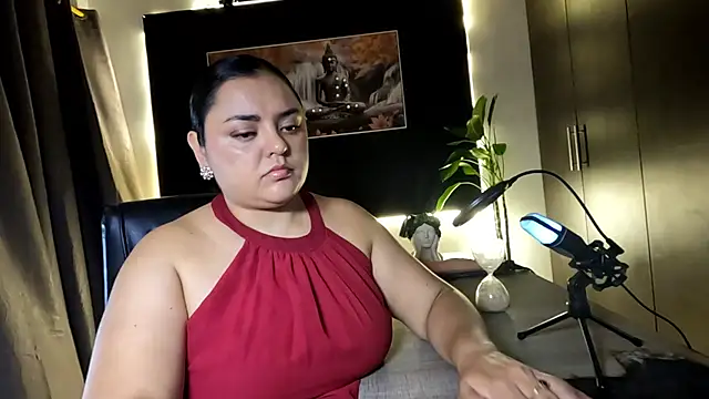 AzaraOnyx online show from July 2026 02:29:01 PM