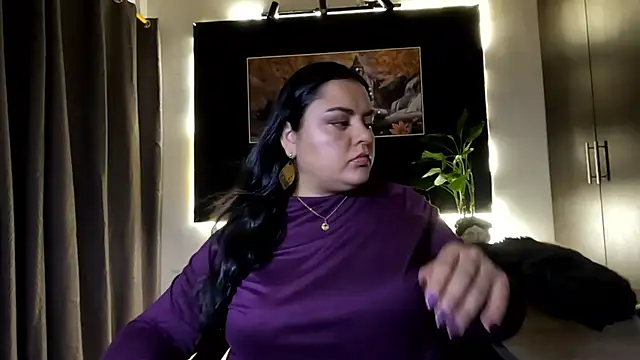 AzaraOnyx online show from July 2026 01:46:02 PM
