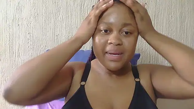 Snapshot of TemptingTits chatting on February 2026 01:20:01 PM TemptingTits online show from February 2026 01:20:01 PM