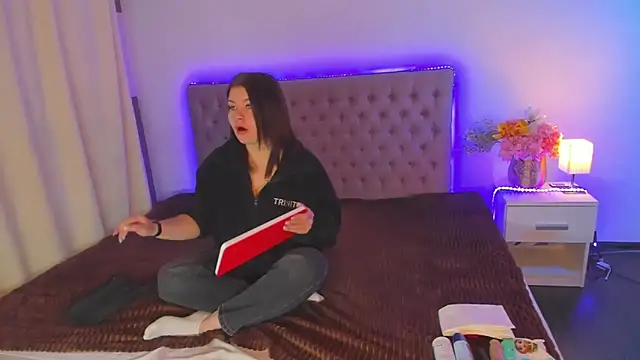 AmandaHoppe online show from April 2026 04:41:01 AM