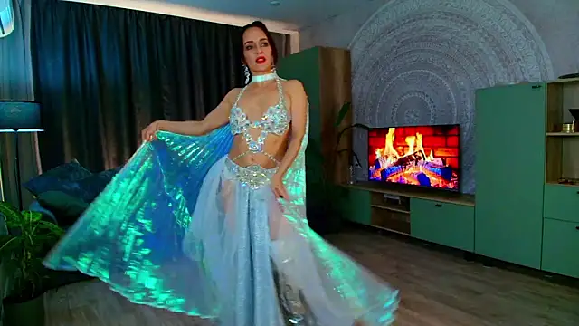 Shanita moon online show from February 2026 05:55:01 PM