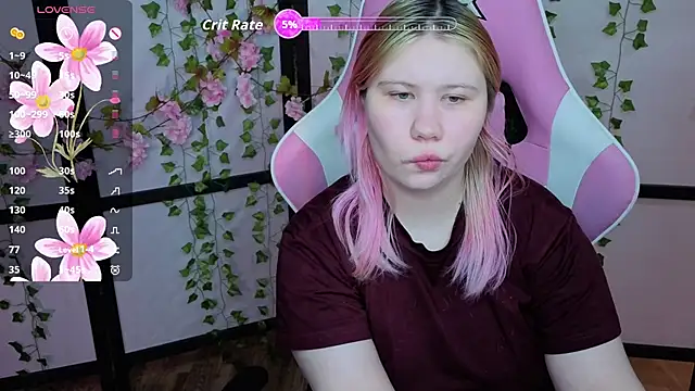 Snapshot of kitsune_little chatting on May 2026 08:36:02 PM kitsune little online show from May 2026 08:36:02 PM