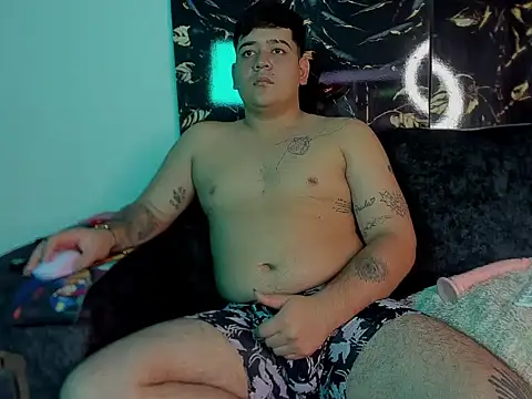 winy hot online show from March 2026 04:47:01 PM