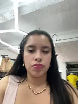 Snapshot of Miss_Bella_Flame chatting on July 2026 06:38:02 PM Miss Bella Flame online show from July 2026 06:38:02 PM