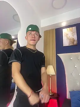 Dark Nico online show from February 2026 04:13:02 AM