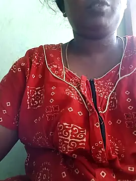 tamilkaviya431 online show from April 2026 01:52:02 AM