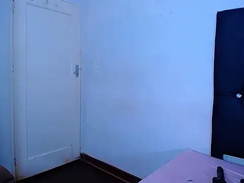 MaturePrettyLady01 online show from March 2026 08:02:01 PM