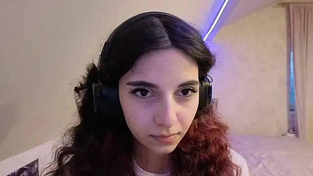 Blissmissataeses online show from February 2026 11:39:02 AM