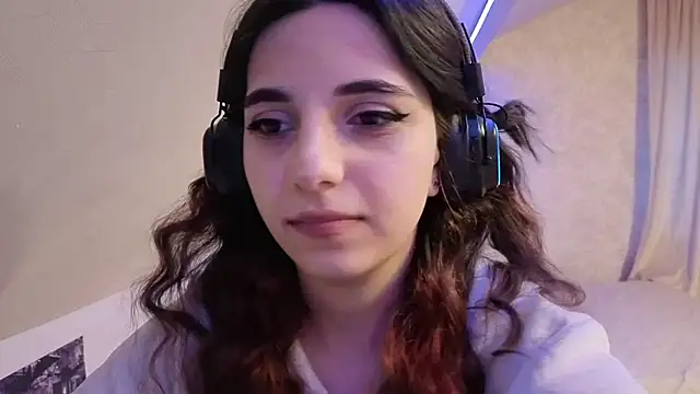 Blissmissataeses online show from March 2026 11:50:02 AM