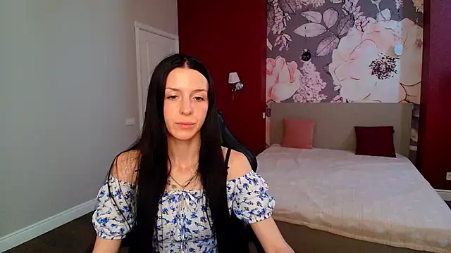 Snapshot of NoirDiva chatting on June 2026 11:53:01 AM NoirDiva online show from June 2026 11:53:01 AM