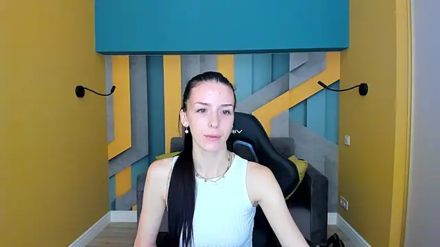 Snapshot of NoirDiva chatting on July 2026 05:49:02 AM NoirDiva online show from July 2026 05:49:02 AM