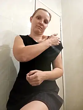 SusanGold9211 online show from March 2026 09:38:02 AM