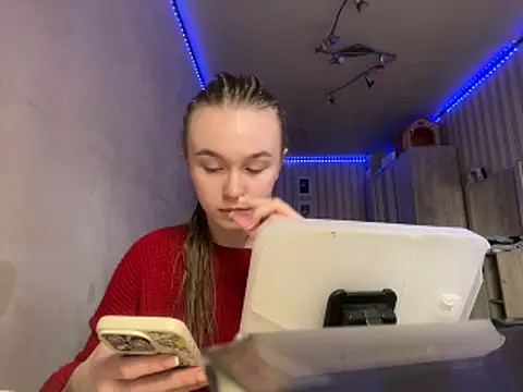 Snapshot of melissashineee chatting on March 2026 08:21:02 AM melissashineee online show from March 2026 08:21:02 AM