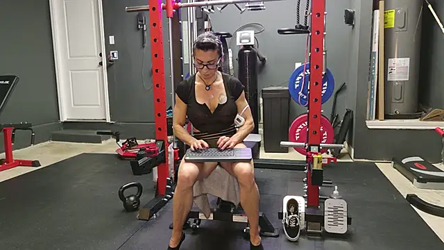 lunasexy79 online show from June 2026 02:50:01 PM