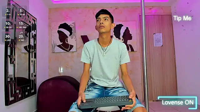 KITTY BOSH online show from February 2026 01:23:01 PM