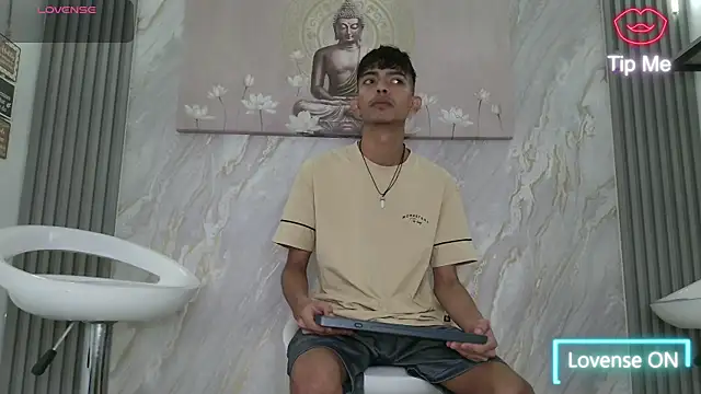 KITTY BOSH online show from April 2026 01:14:02 PM