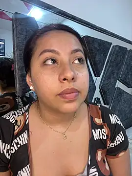 Emiily joee  online show from July 2026 09:23:02 PM