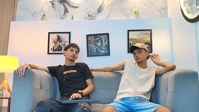 YOUNG BOYS HELL online show from April 2026 01:42:02 AM