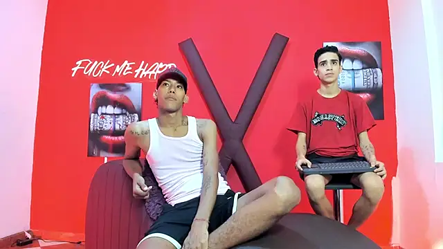 GREEN BOYS online show from February 2026 07:32:02 AM