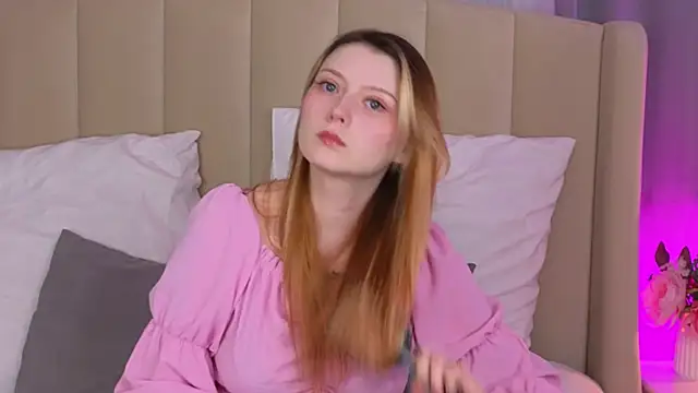 AlyssFrost online show from June 2026 02:45:02 AM
